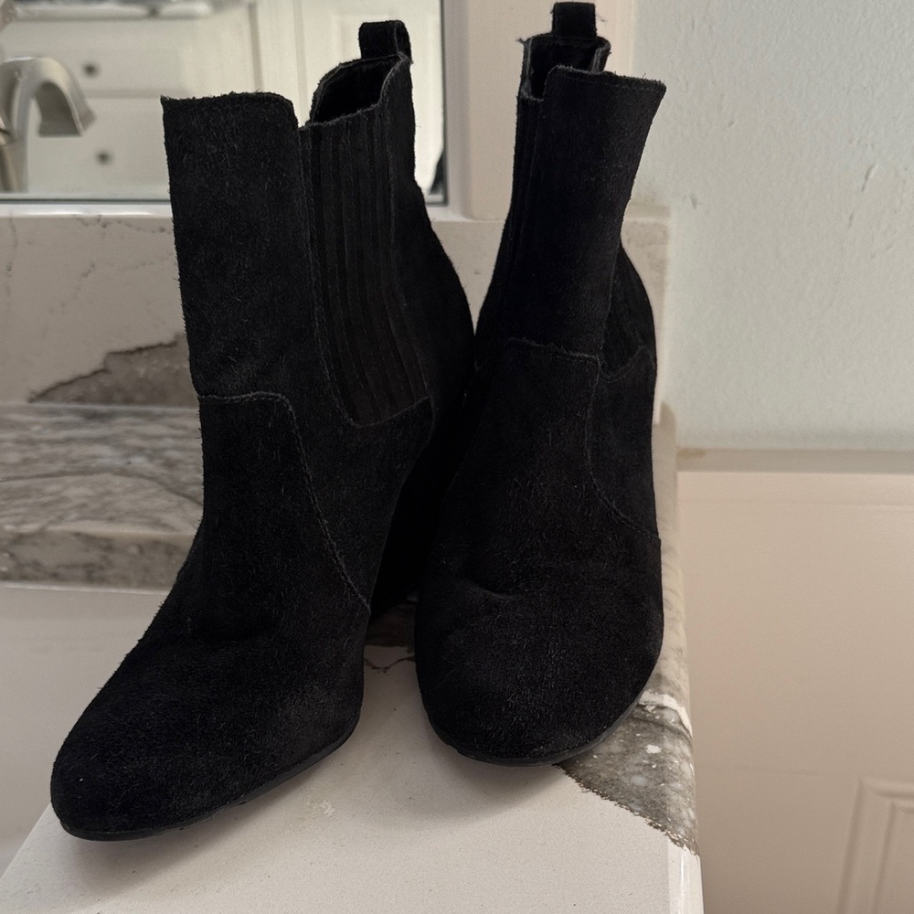 BCBG 8 1/2 Black Suede Wedge Ankle Boots